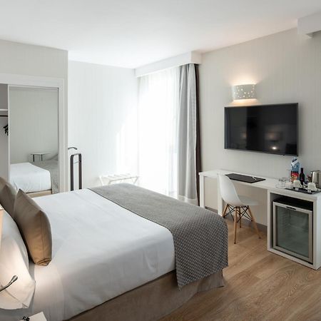 Hotel Catalonia Bristol Sant Andreu de la Barca Zewnętrze zdjęcie