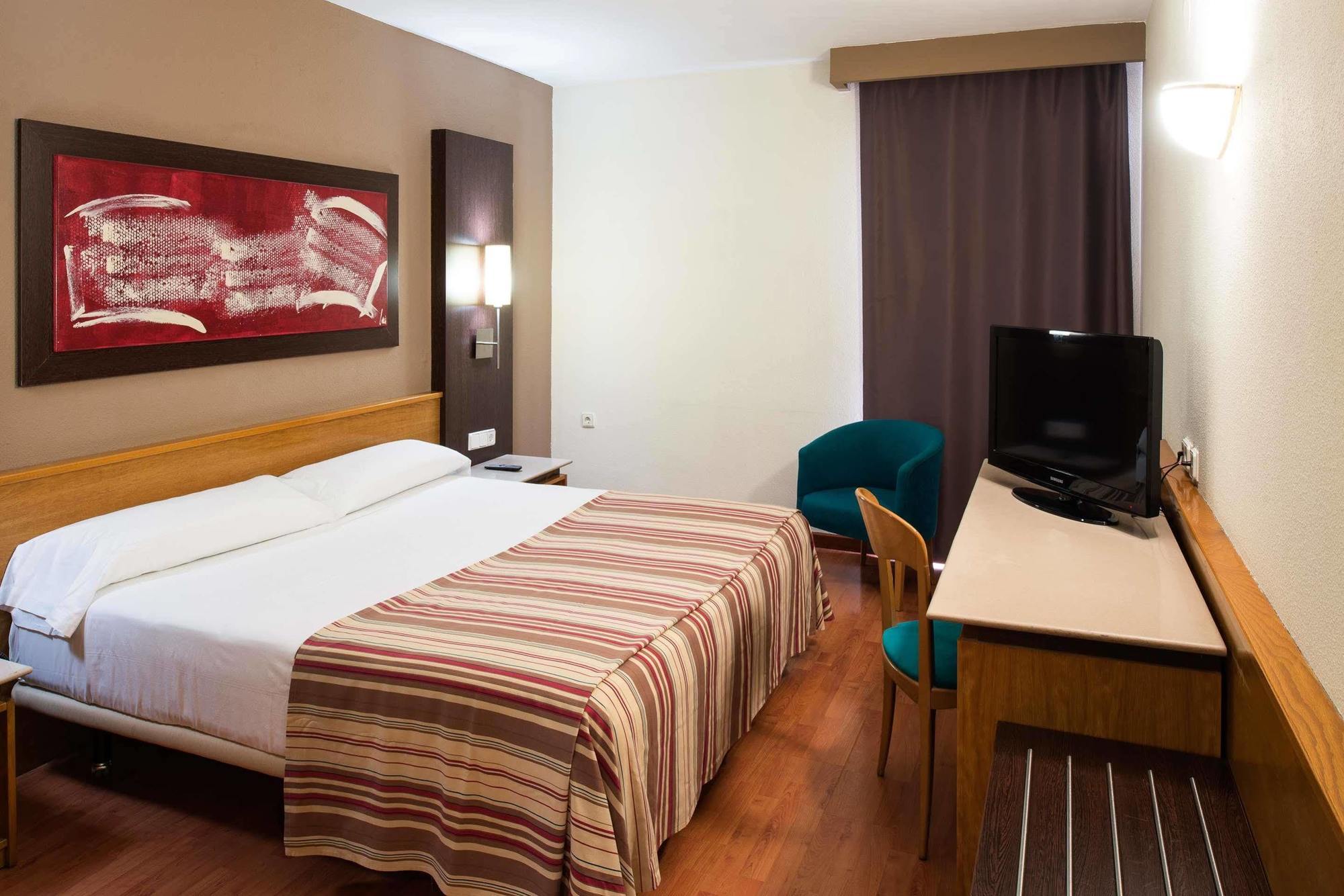 Hotel Catalonia Bristol Sant Andreu de la Barca Zewnętrze zdjęcie